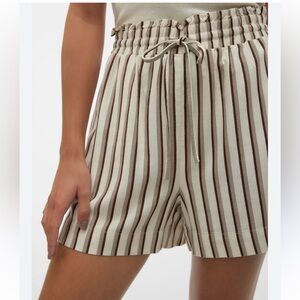 Old Navy Stripe Elastic Waist Shorts